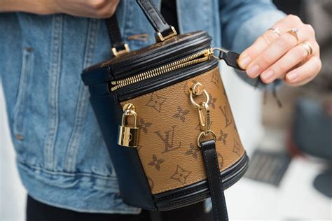 louis vuitton cannes bag price